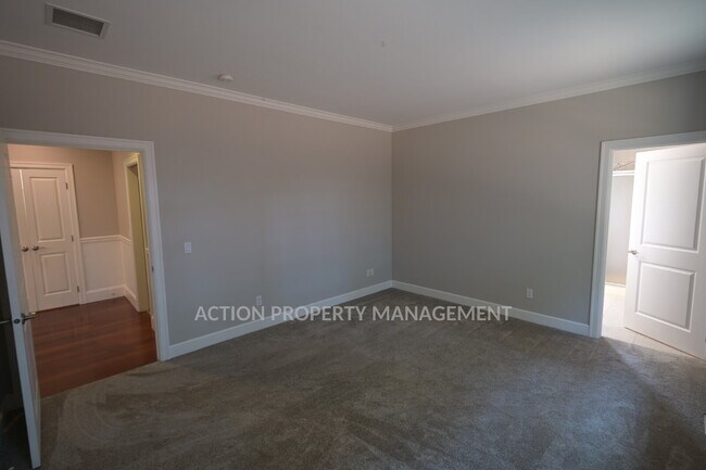 Building Photo - Beautiful 3 bed 2 bath home in Sequim