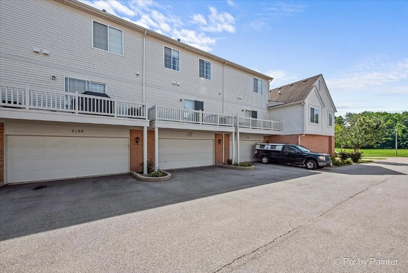 Building Photo - 2122 Concord Dr