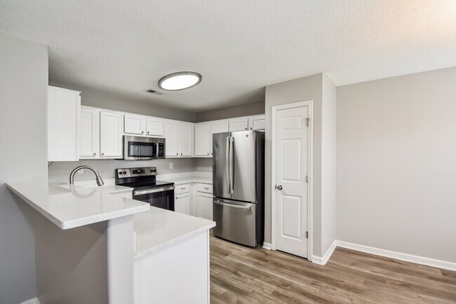 Building Photo - 7776 Gosbrook Ln