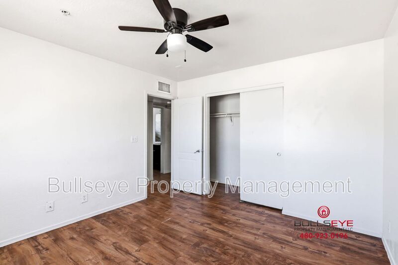 Building Photo - 5644 S 7th St