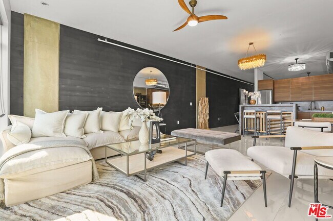 Building Photo - 1111 S Grand Ave