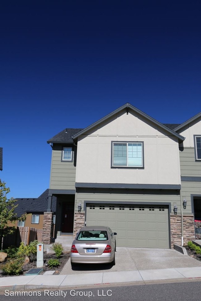 Primary Photo - 9953 SE Merlo St