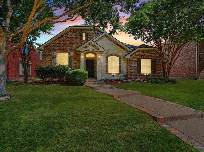 Building Photo - 1776 Bentley Dr