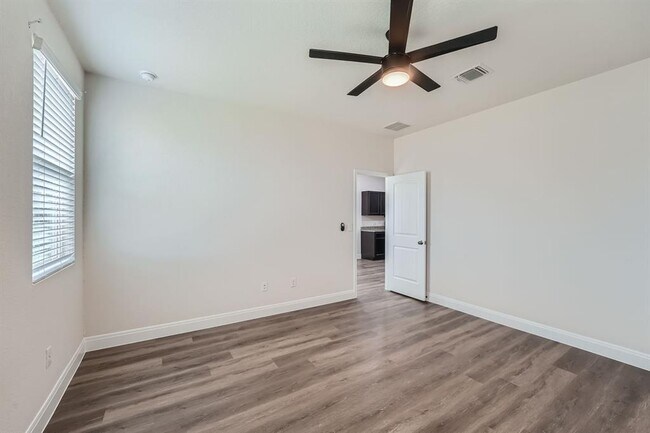 Building Photo - 3702 Chappie Ln
