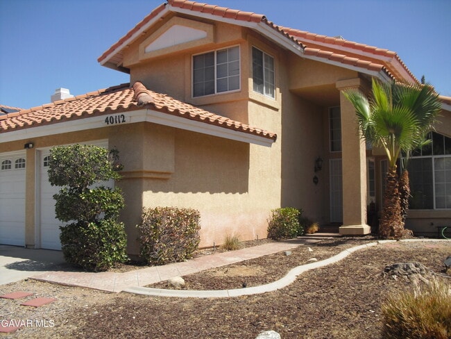 Building Photo - 40112 Castana Ln