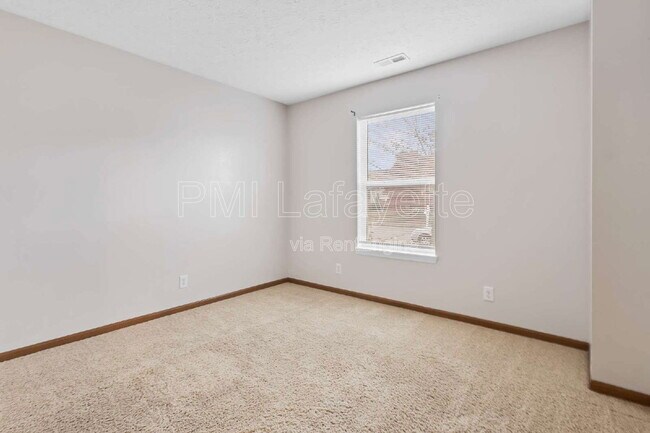 Building Photo - 2361 Maxwell Dr