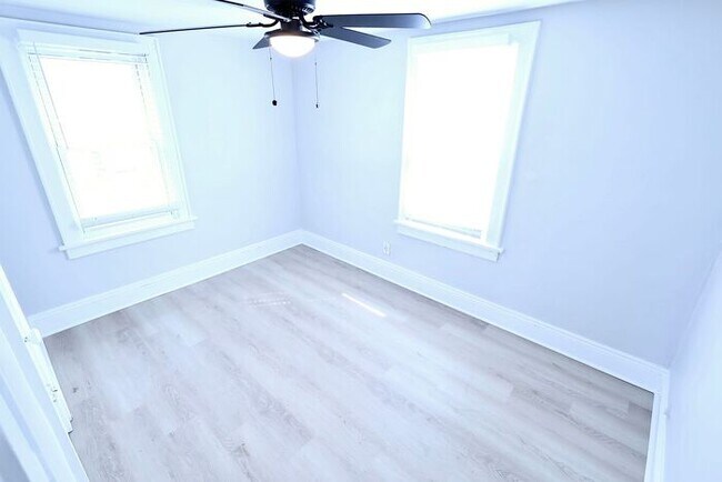 Building Photo - 450 Stanton Ave