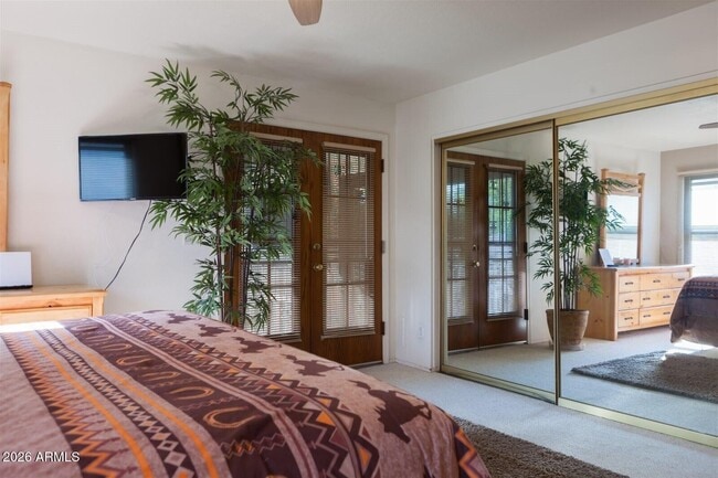 Building Photo - 411 E Marny Rd