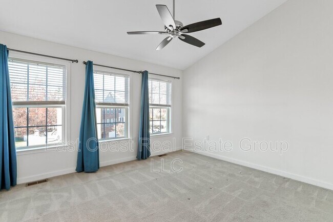 Building Photo - 43 Savage Ct