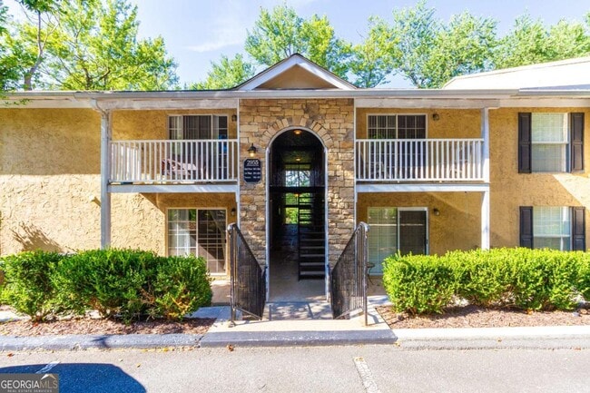 Primary Photo - 2955 Seven Pines Ln