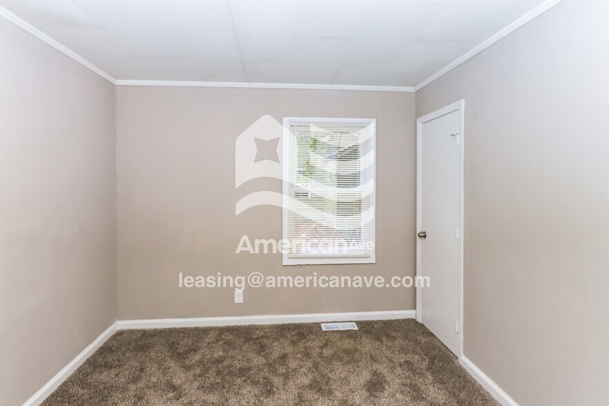 Building Photo - 2914 Alta Vista Ave