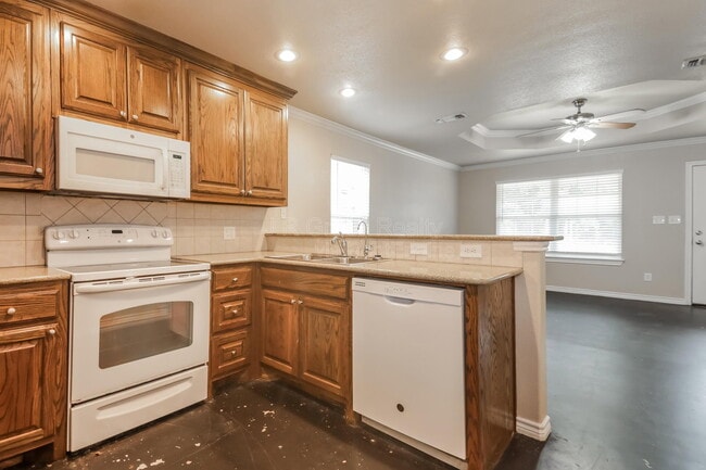 Building Photo - 780 Rocky Rdg