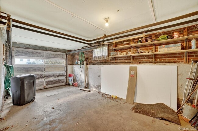 Building Photo - 64 Elmore Ave