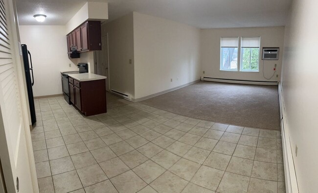 Interior Photo - Whispering Meadows