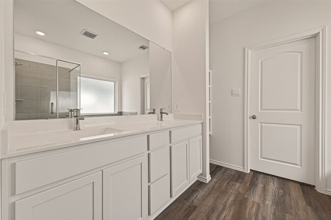 Building Photo - 6107 Ginevra Summers Dr