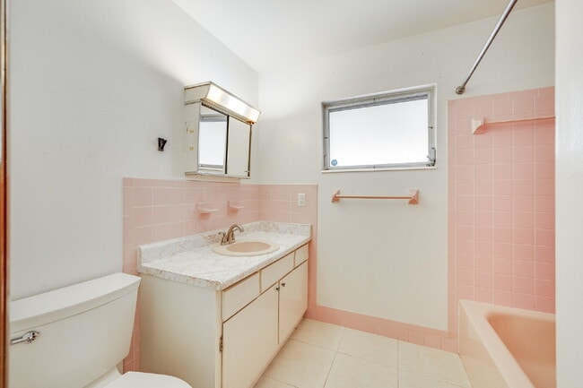 Building Photo - 3BR/2BA Single-Family Home in Quiet Melbourne Cul-de-Sac