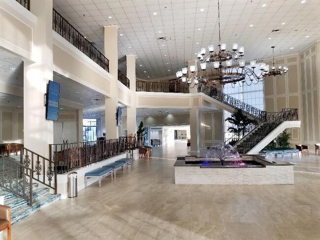 Building Photo - 452 Durham O