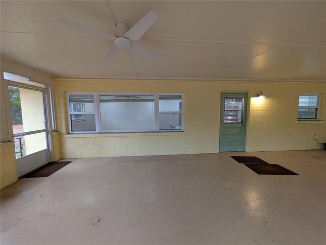 Building Photo - 8481 S Great Oaks Dr