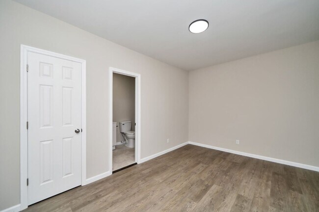Building Photo - Beautiful New 4bd/2bath -Don’t Miss This!