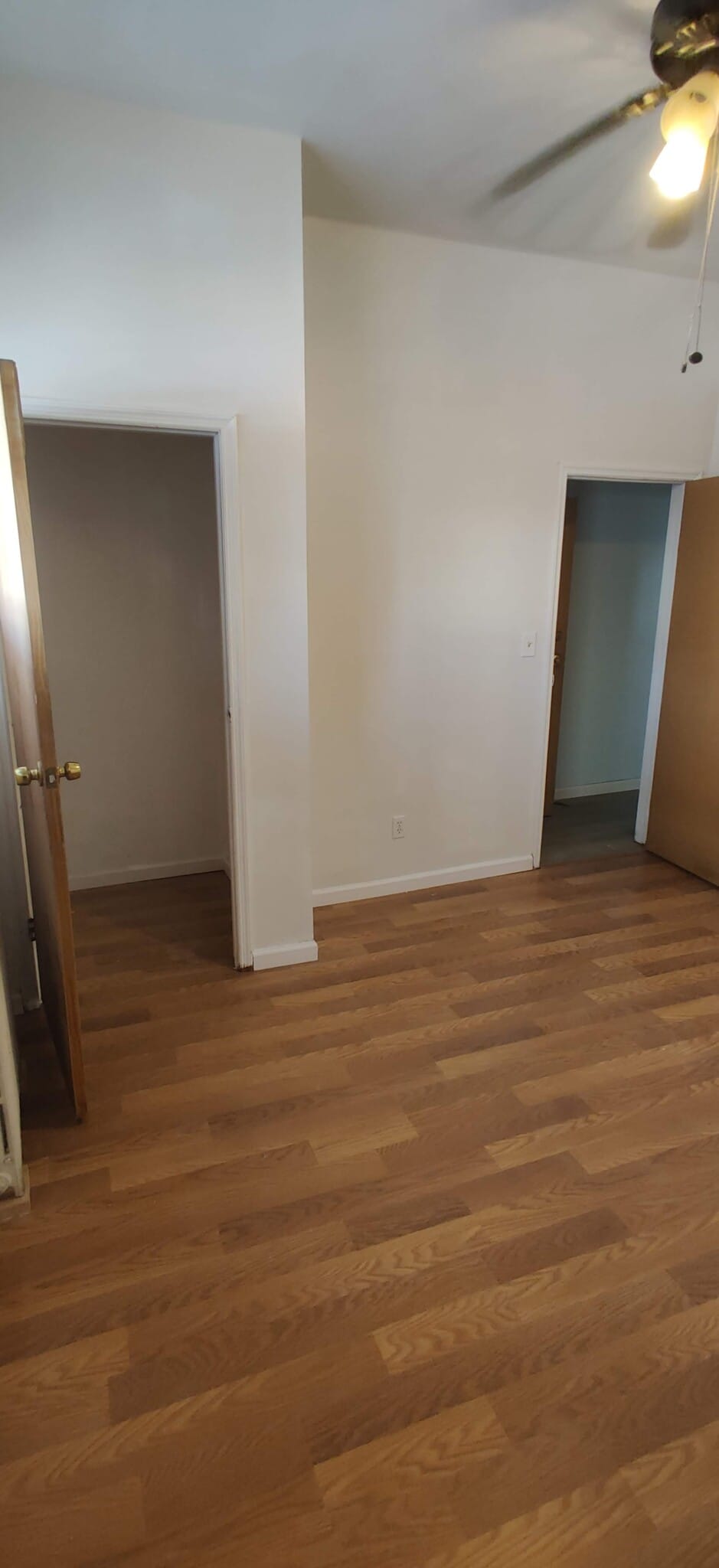 Building Photo - 10906 95th Ave