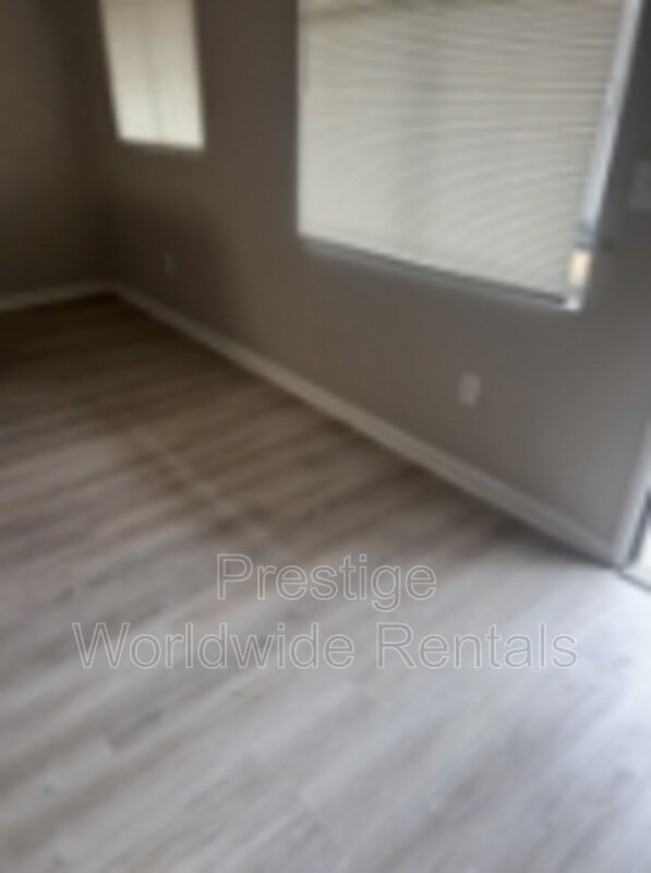 Building Photo - 1718 Knowles Rd