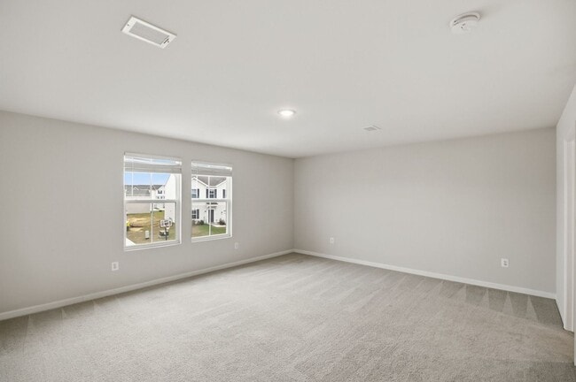 Building Photo - 22 Preening Rd