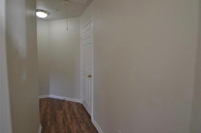 Building Photo - 2710 Grants Lake Blvd