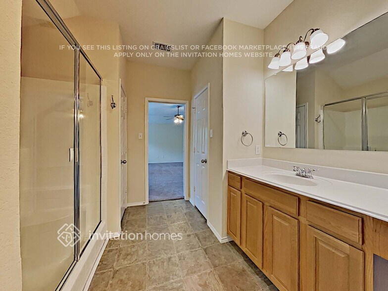 Building Photo - 3905 Ringdove Way