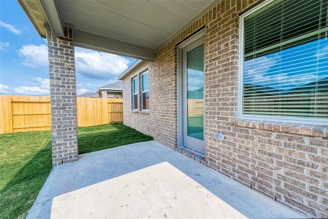 Building Photo - 21834 Sunshine Cove Ln