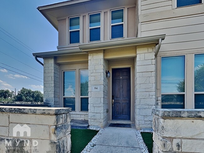Building Photo - 13800 Lyndhurst St