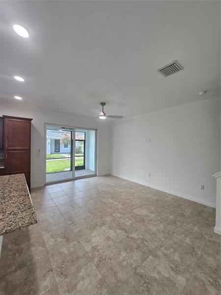 Building Photo - 4087 Longwood Lake Sq