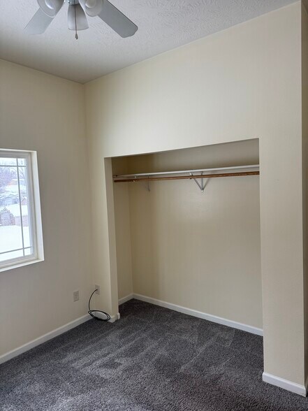 Building Photo - 1532 S Saint Aubin St