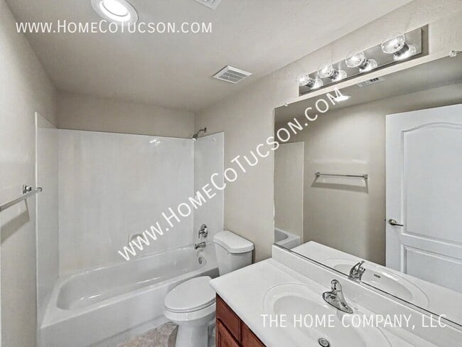 Building Photo - 7713 E Pristine Pl