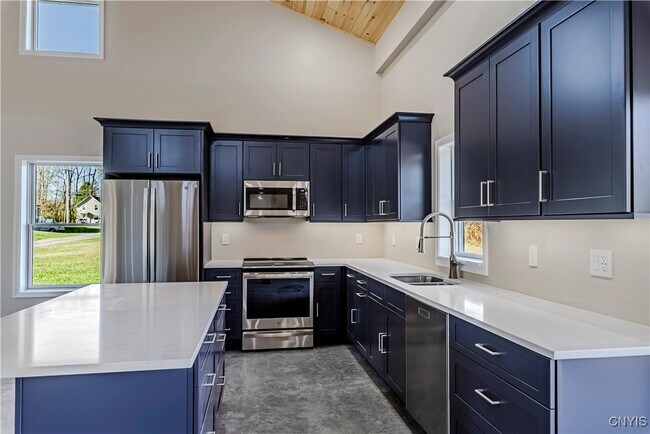 Building Photo - 118a Kirkland Ave