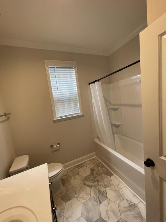 Building Photo - 306 Wakelon Dr