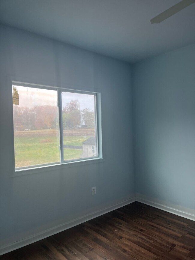 Building Photo - 4200 Deer Park Rd