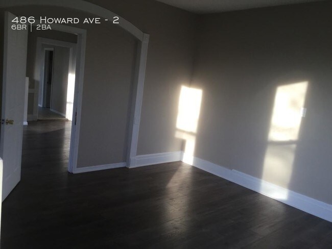 Building Photo - 6 bedroom in New Haven CT 06511