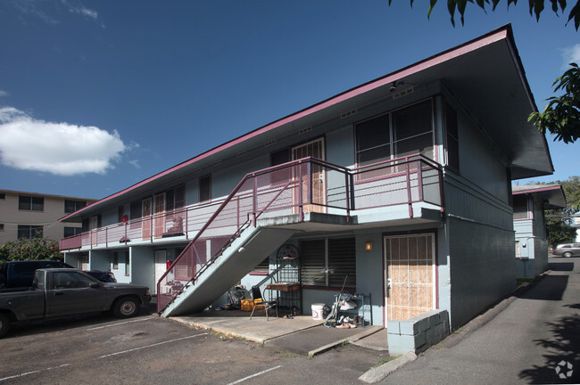 Primary Photo - Nuuanu Gardens
