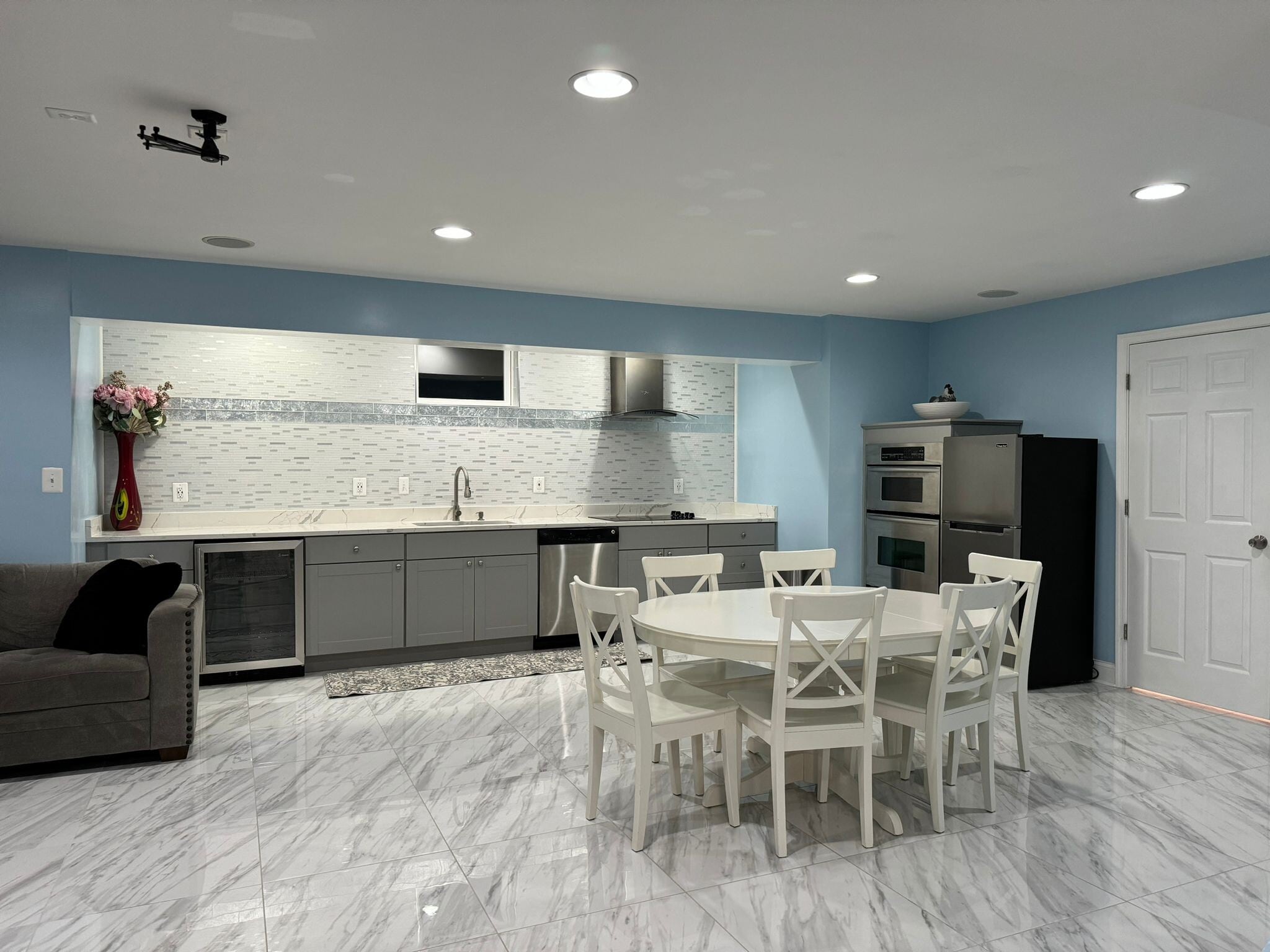 Kitchen and Dining Area - 6164 Deer Ridge Trl