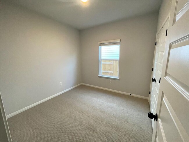 Building Photo - 7802 Andravida Dr