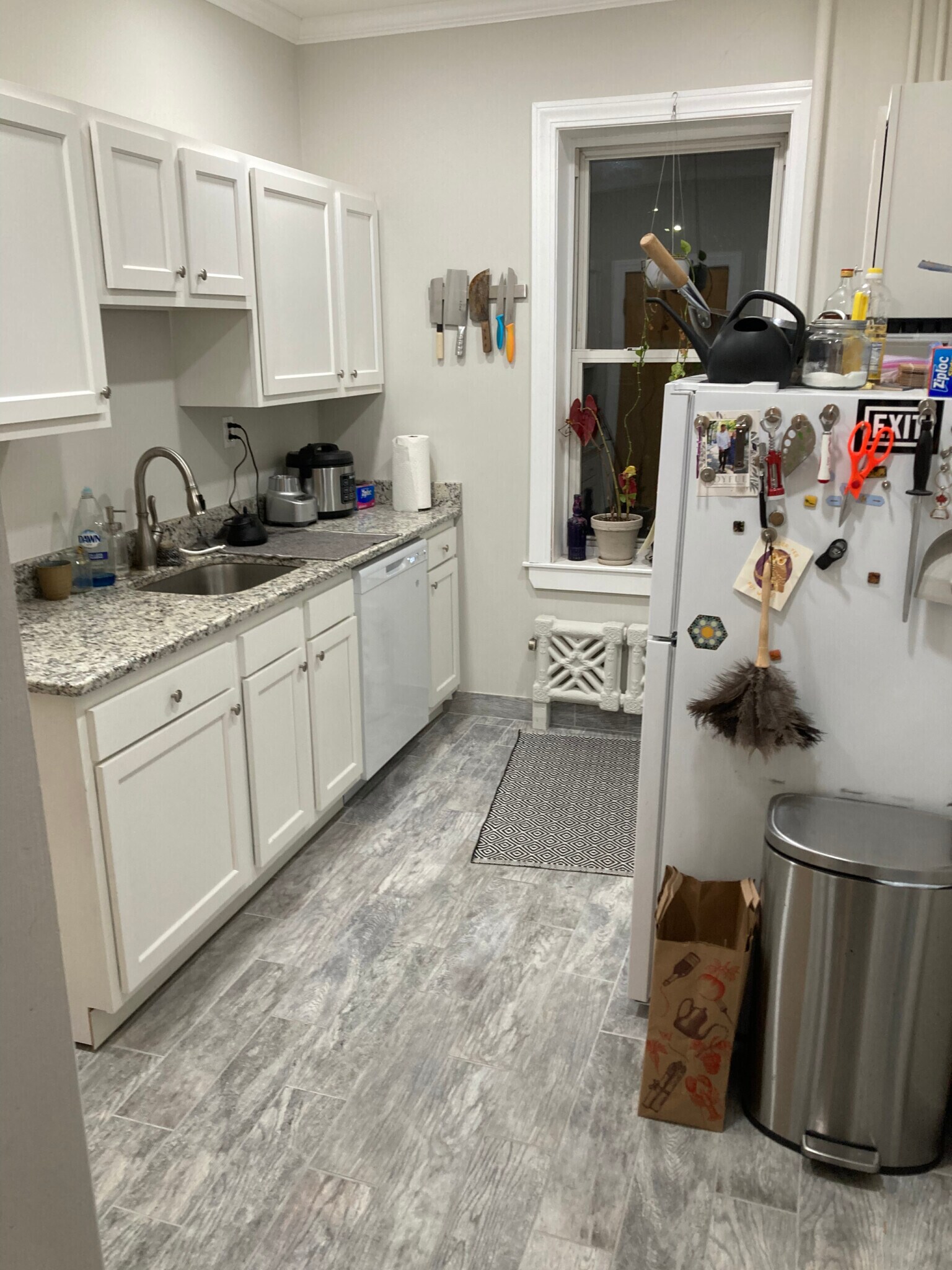 Building Photo - 33 Highgate St