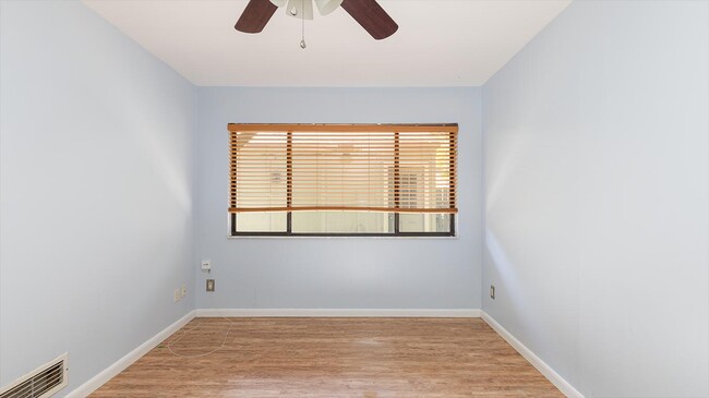 Building Photo - 161 Pine Cone Trail