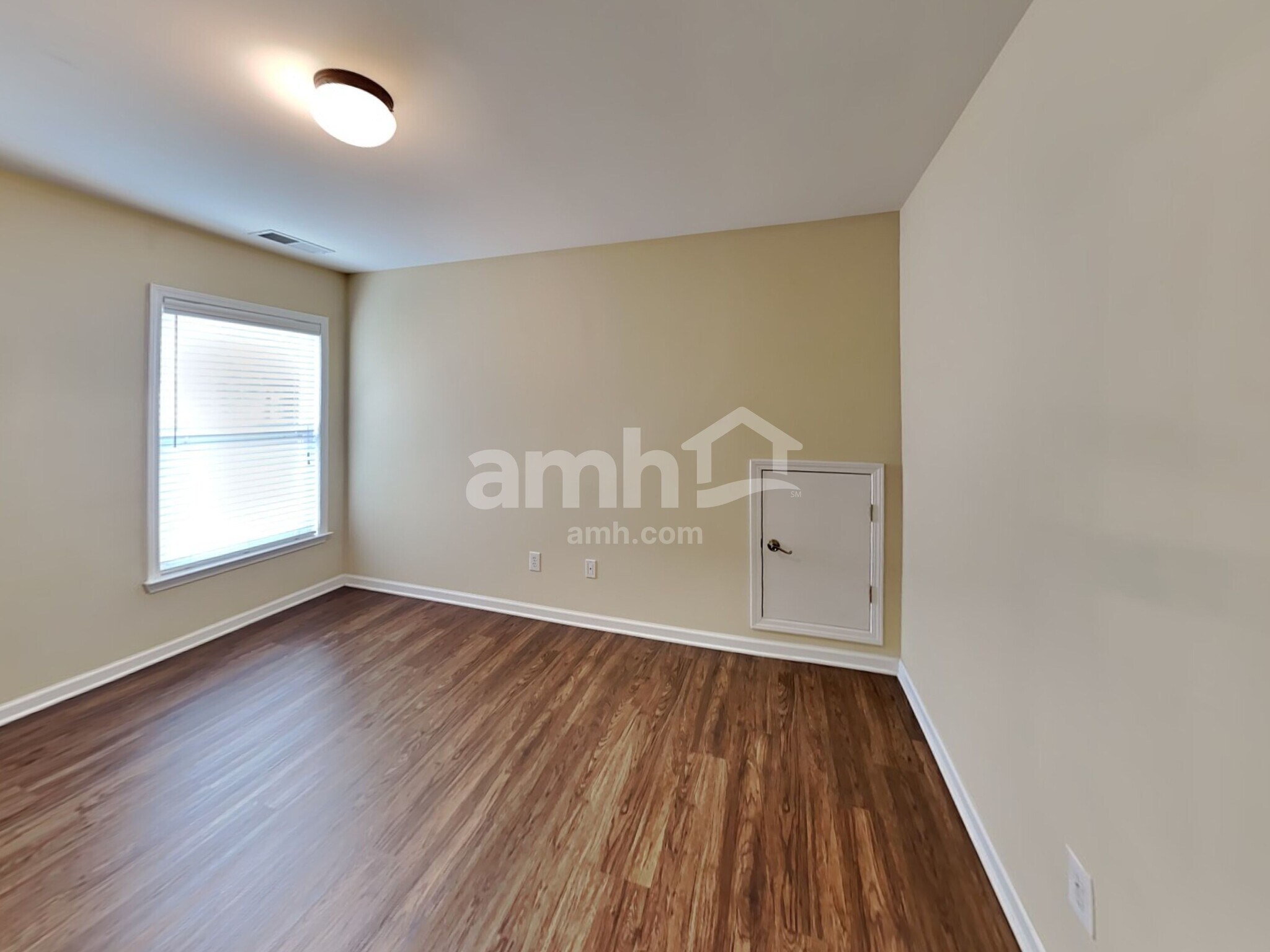 Building Photo - 4459 Kentland Dr