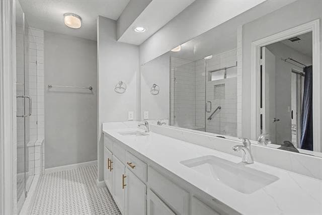 Building Photo - 2126 Teakwood Ln