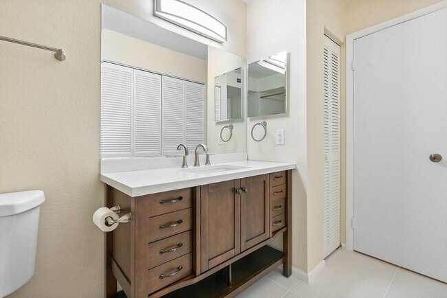 Building Photo - 1885 Palm Cove Blvd