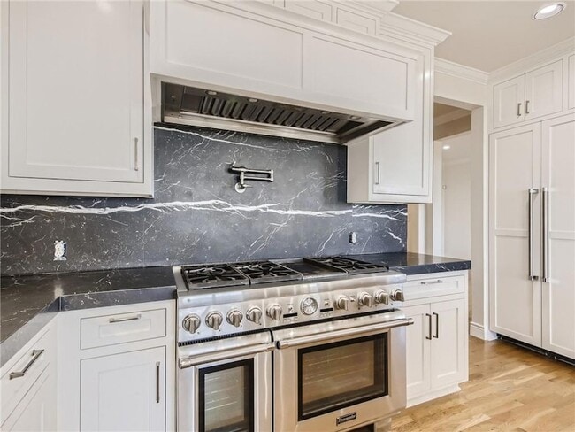 Building Photo - 267 Commons Ford Rd