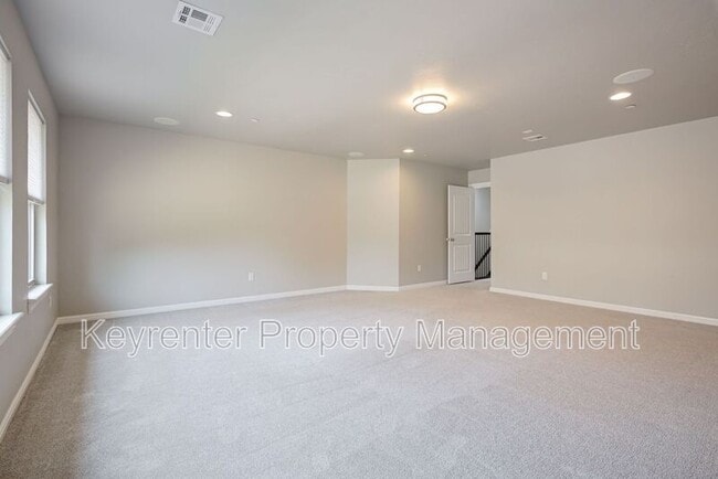 Building Photo - 15121 SE 56th St