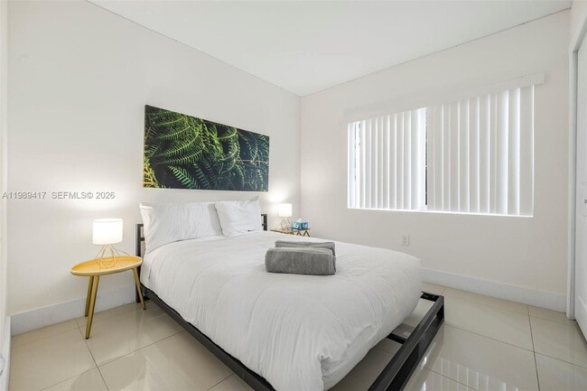 Building Photo - 1924 SW 20th St