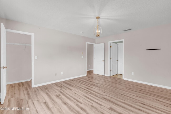 Building Photo - 415 Cabernet Pl