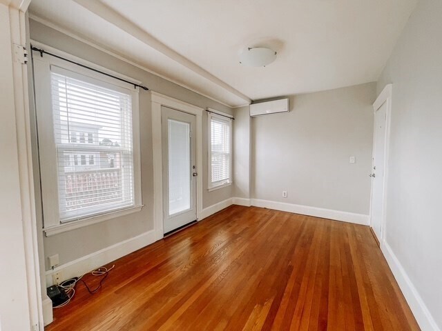 Building Photo - 439 Ashmont St